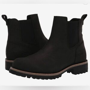 NWOT- Chaco Men's ‘Fields’ Waterproof Leather Chelsea Boot